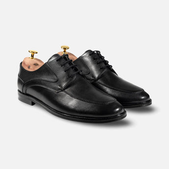 Summit Derby Black full-grain leather men’s black derby shoes – handcrafted dress derby with Goodyear welt.