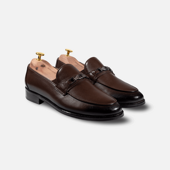 Legacy Loafer in brown – handcrafted full-grain leather horsebit loafers for men